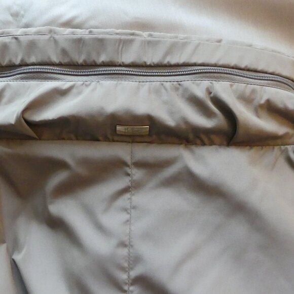 Herno Lightweight Goose Feather Rain Resistant A-Line Jacket w/Hood US 6 EU 42 - Picture 8 of 16